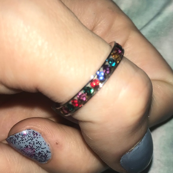 Colorful shiny ring - Picture 2 of 7